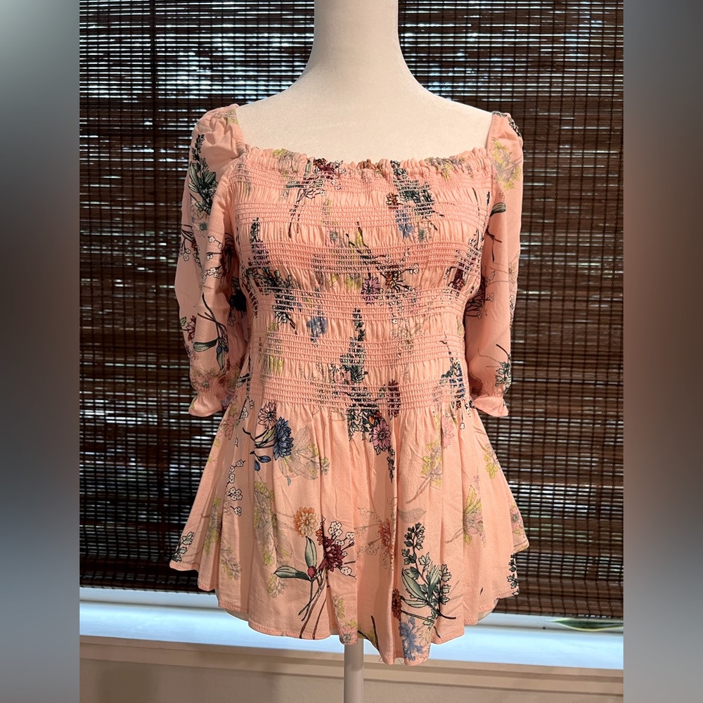 Boho floral/flowy blouse size S/M. Light pink.  Worn once.